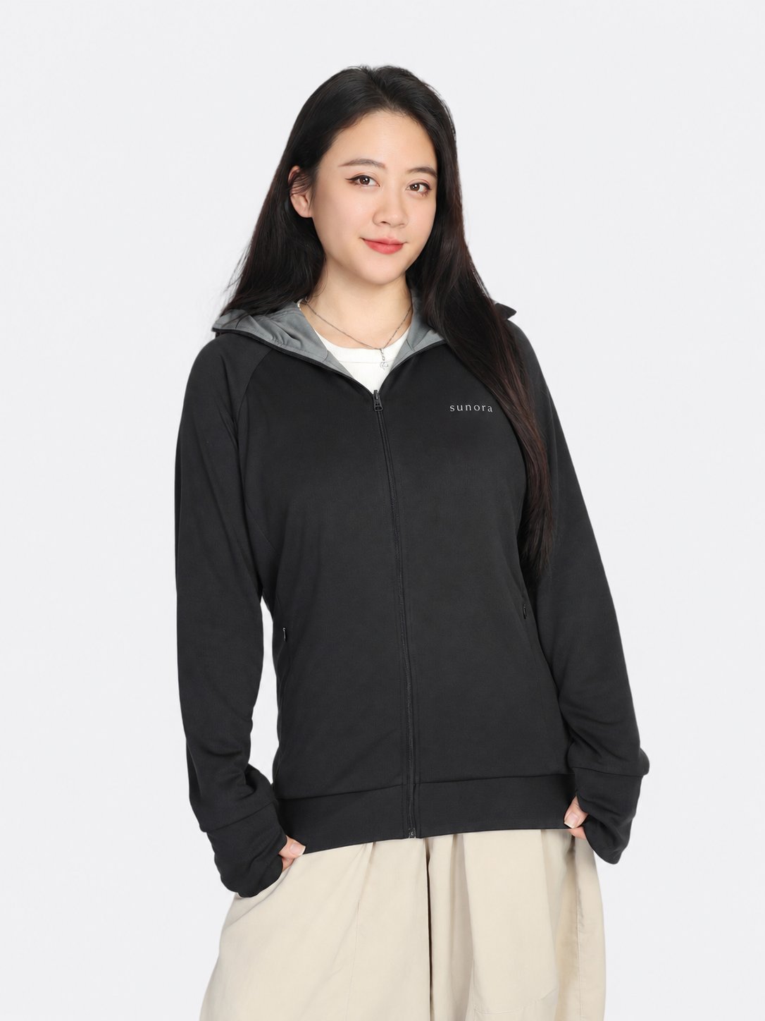 Áo chống nắng unisex Sunora có mũ trùm màu đen